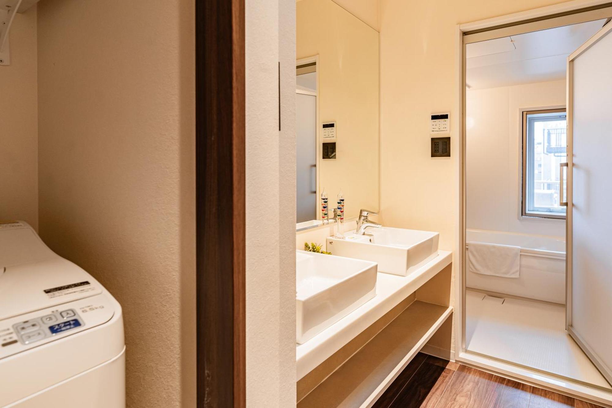 Apartment Hotel 11 Shinsaibashi Amemura Osaka Ngoại thất bức ảnh