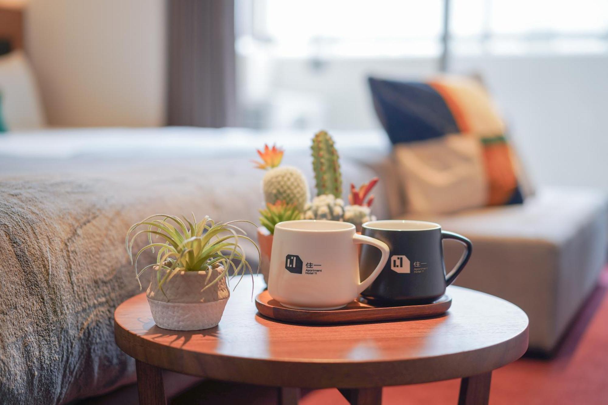 Apartment Hotel 11 Shinsaibashi Amemura Osaka Ngoại thất bức ảnh
